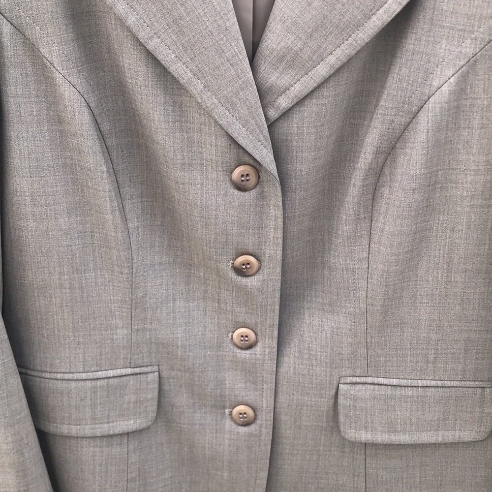 Talbots Lightweight Wool Tan Blazerjacket Size 10 - image 2